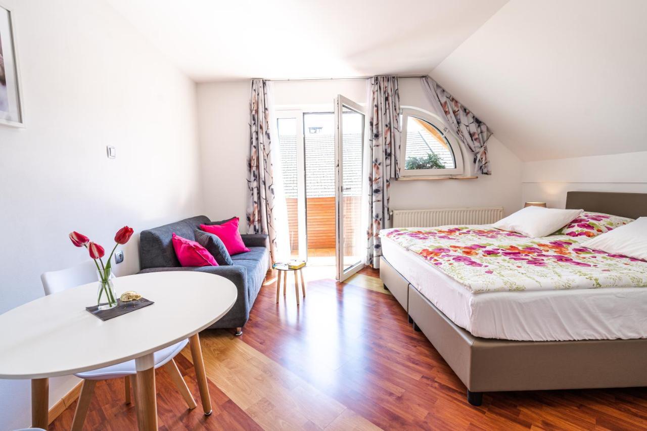 Rooms Mocilnik 贝古耶·纳·格伦奇克 外观 照片